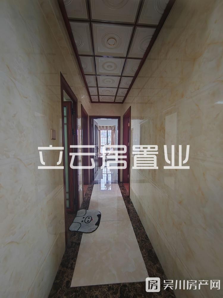 出售財富名門4室2廳3衛(wèi)155平米67萬住宅