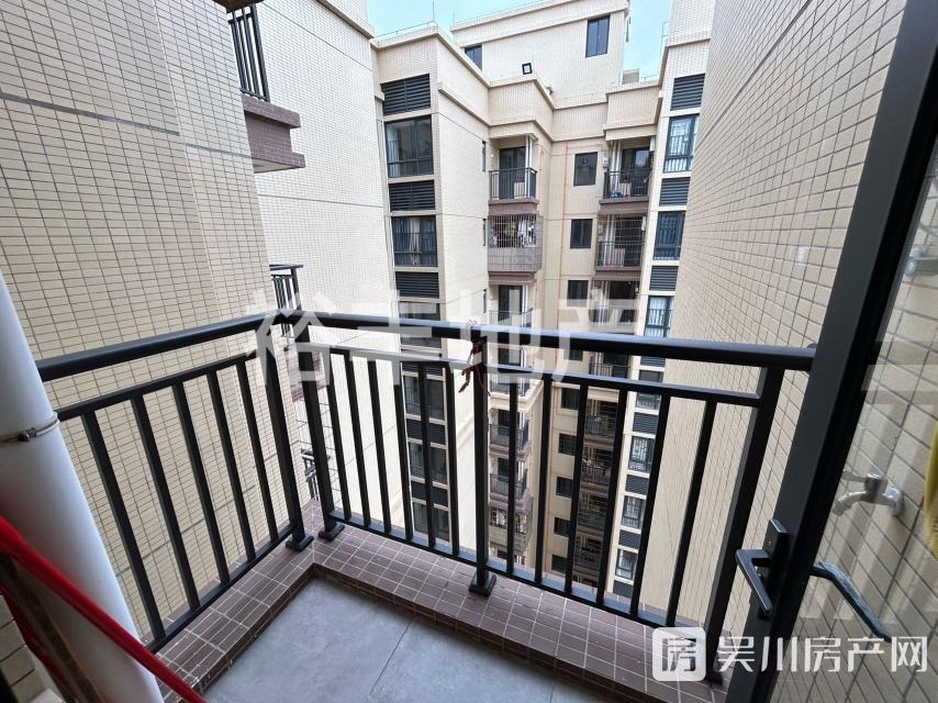 出租金海小區(qū)3室2廳2衛(wèi)113平米2000元/月住宅