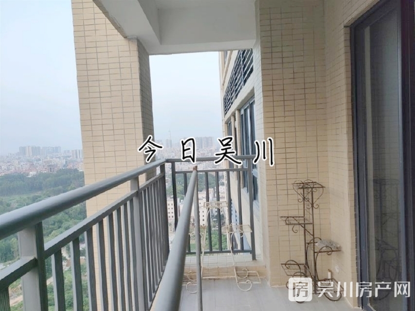 出售沿江壹號(hào)精裝4房，全新未入住過，有證在手，贈(zèng)送全屋家私家電哦