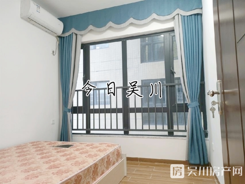 出售沿江壹號(hào)精裝4房，全新未入住過，有證在手，贈(zèng)送全屋家私家電哦