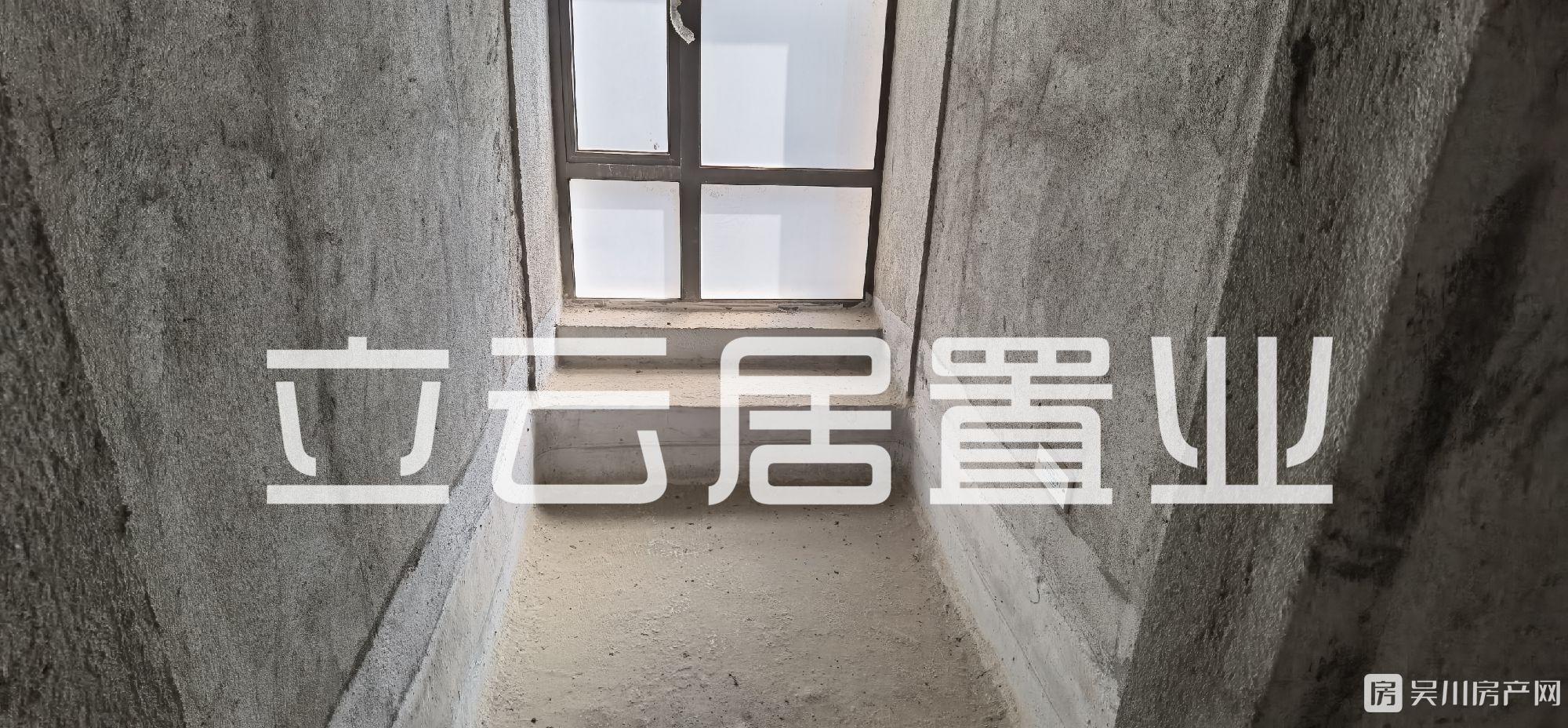 出售匯景藍(lán)灣4室2廳2衛(wèi)129平米53萬住宅