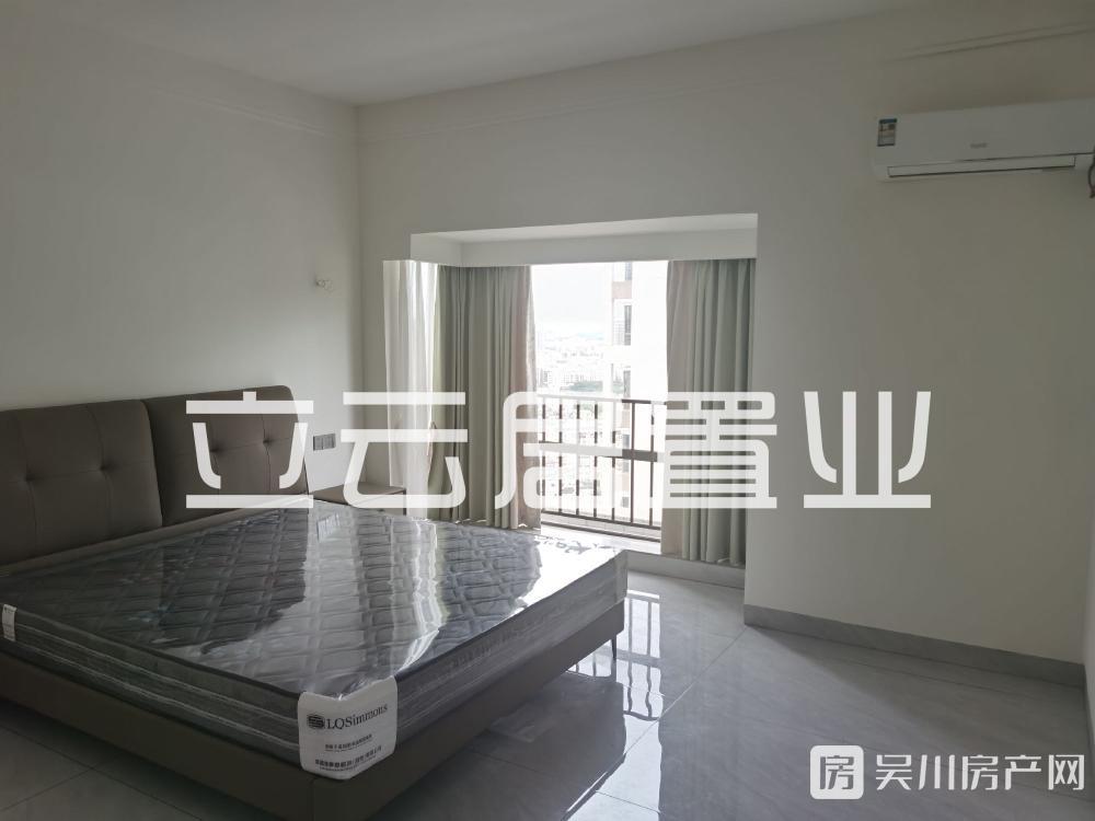 出租匯景藍(lán)灣4室2廳2衛(wèi)129平米1800元/月住宅