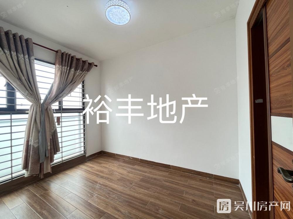出租海岸 萬和城3室2廳1衛(wèi)89平米1380元/月住宅
