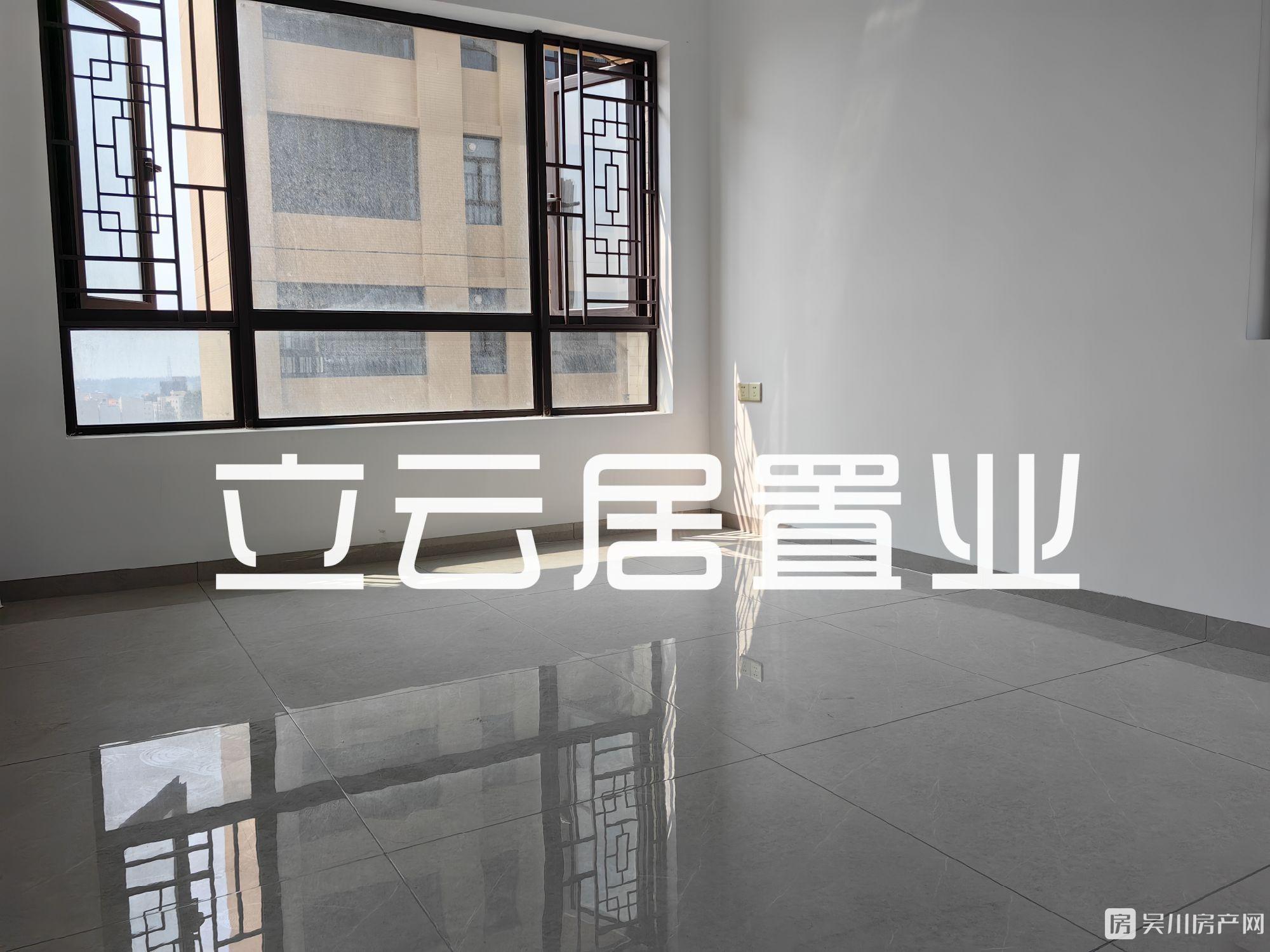 出售華和南國茗苑4室2廳2衛(wèi)109.14平米109萬住宅
