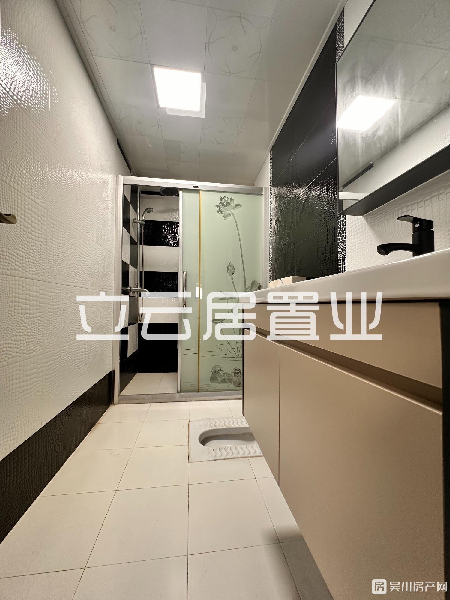 首付6萬(wàn)，月供2500！同德城3室2廳2衛(wèi)141平米66萬(wàn)住宅