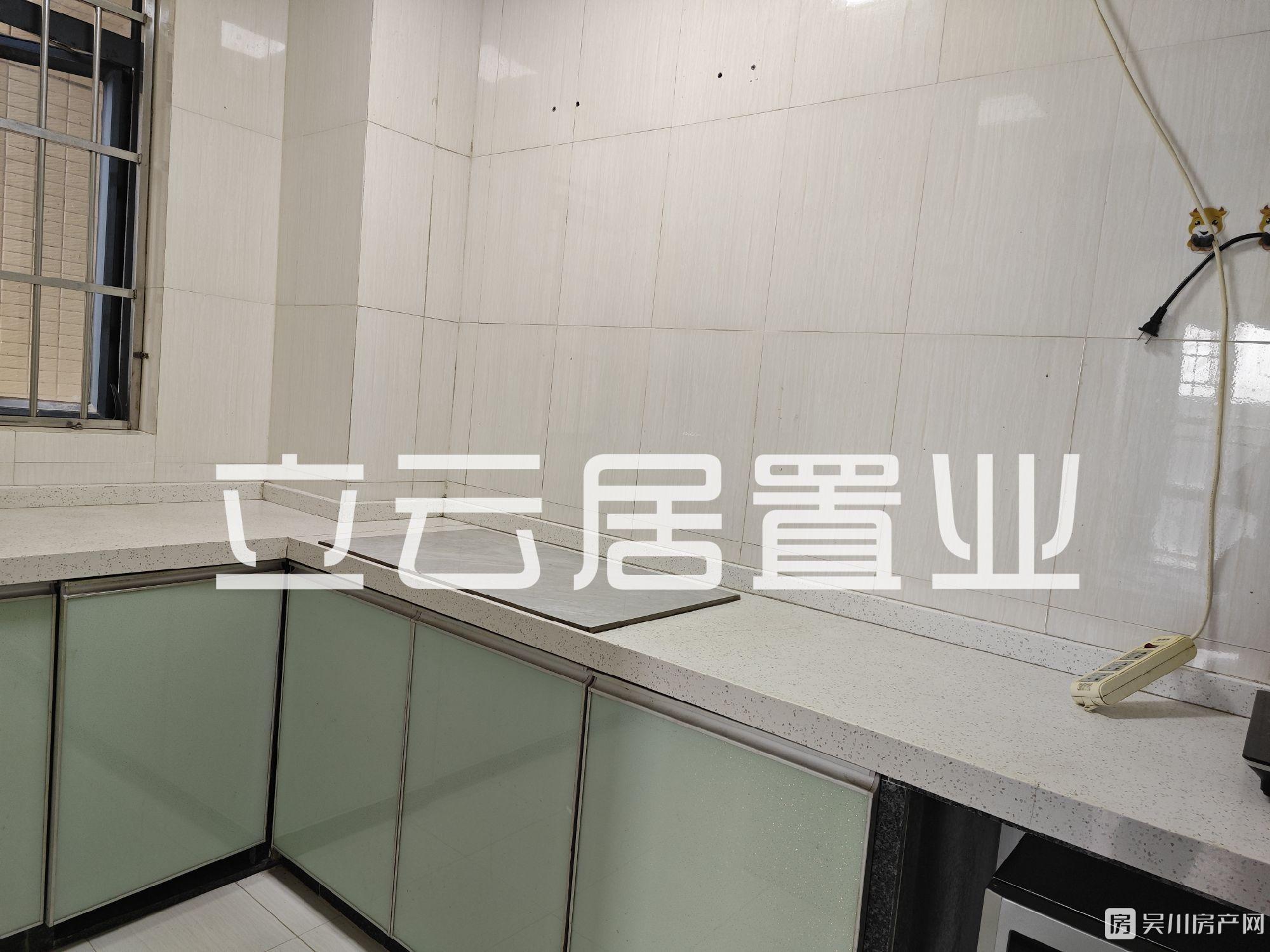 出售吳川第一城2室1廳1衛(wèi)65平米36.8萬住宅