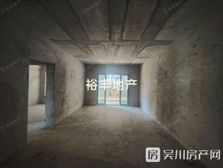 出售金沙广场 华府4室2厅2卫121平米72万住宅