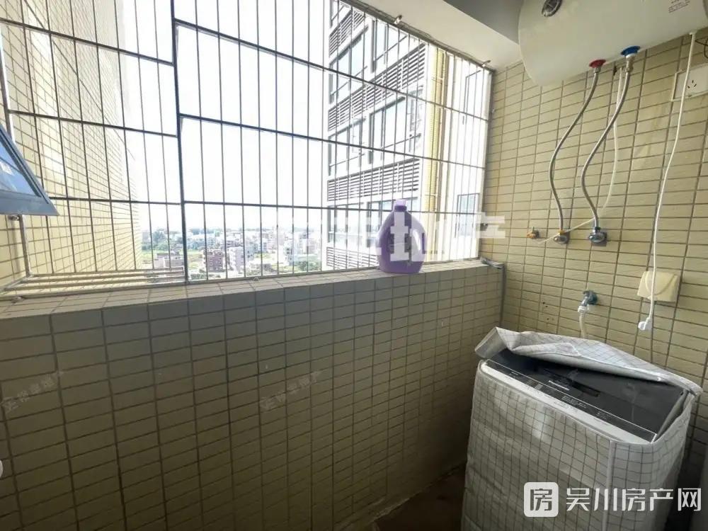 實(shí)拍真房，抄底價(jià)出租吳川第一城3室2廳2衛(wèi)105平米1350元/月住宅