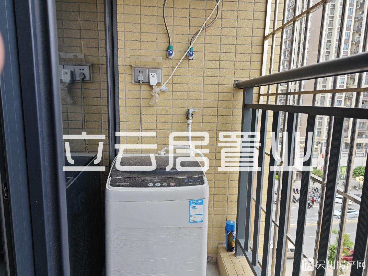 出售壹號(hào)公館1室1廳1衛(wèi)26平米21.8萬(wàn)住宅