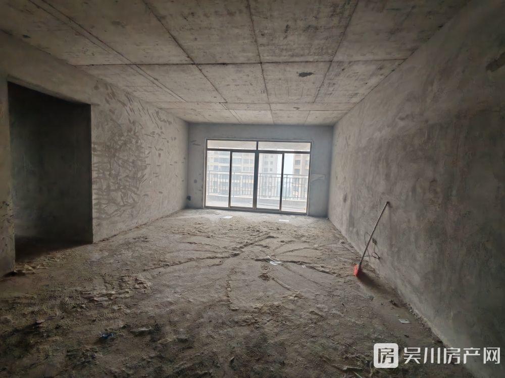 出售碧海園4室2廳3衛(wèi)158平米79萬住宅