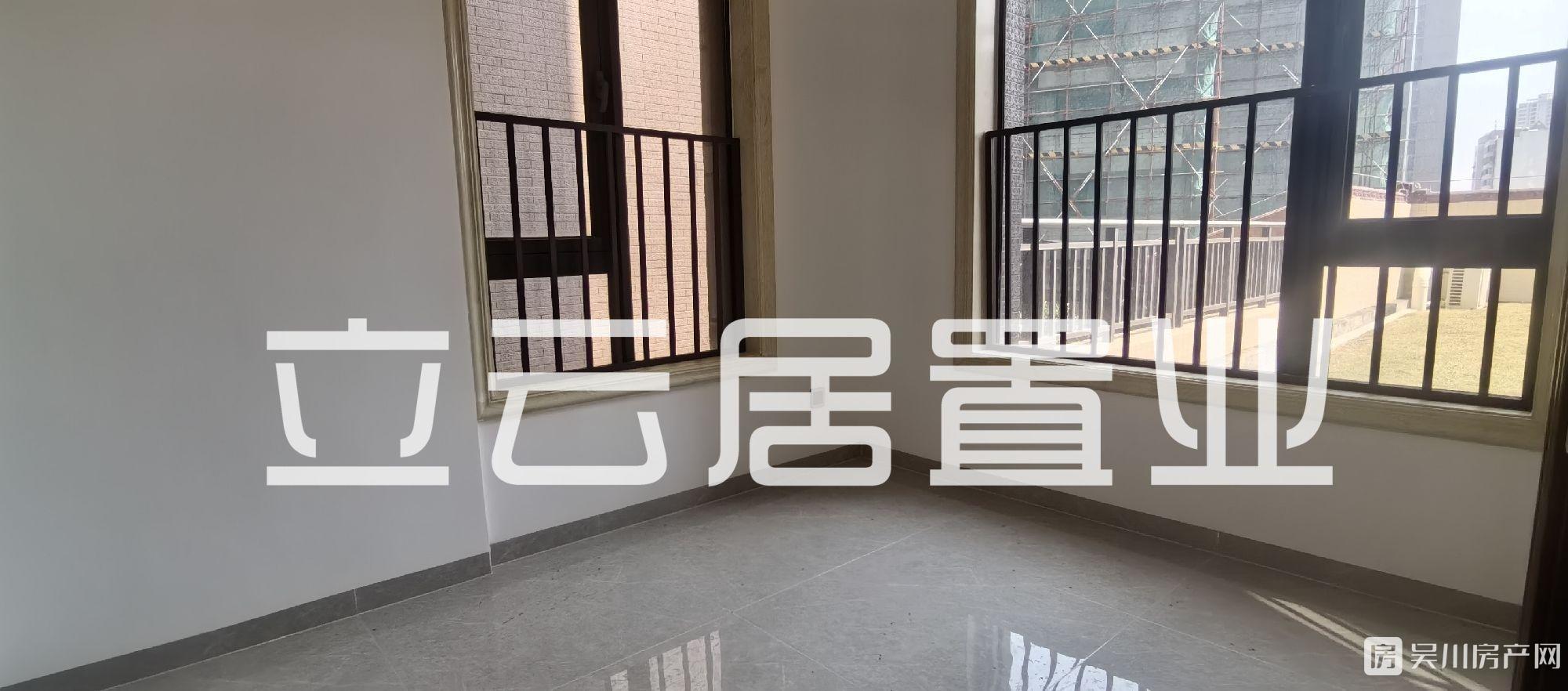 出租華和南國銀苑4室2廳2衛(wèi)110平米2500元/配有部分家私家電