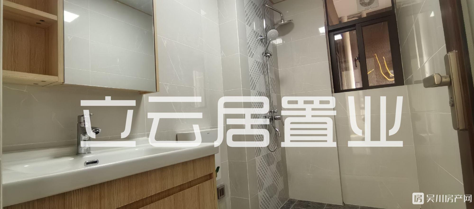出租華和南國銀苑4室2廳2衛(wèi)110平米2500元/配有部分家私家電