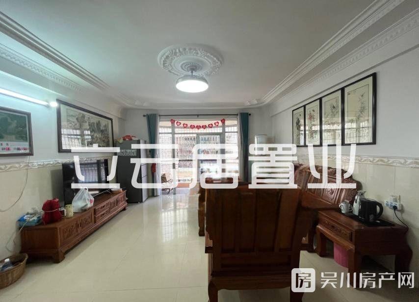 出售福欽花園大四房，證件齊全，可入讀新華小學(xué)，單價(jià)2524，拼手速
