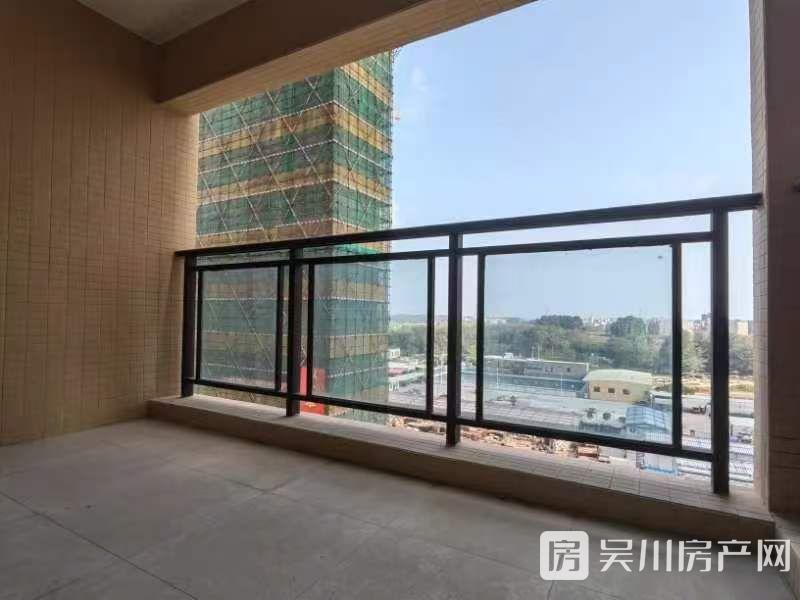 出售華和南國茗苑4室2廳2衛(wèi)109平米83.8萬住宅