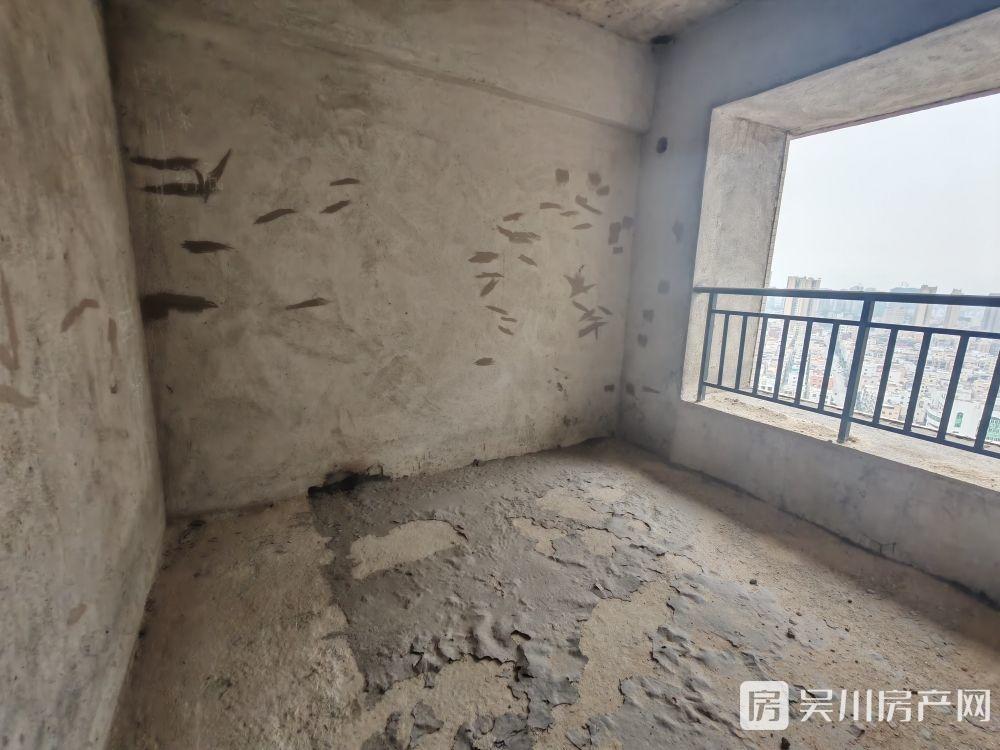 出售碧海園4室2廳3衛(wèi)158平米79萬住宅