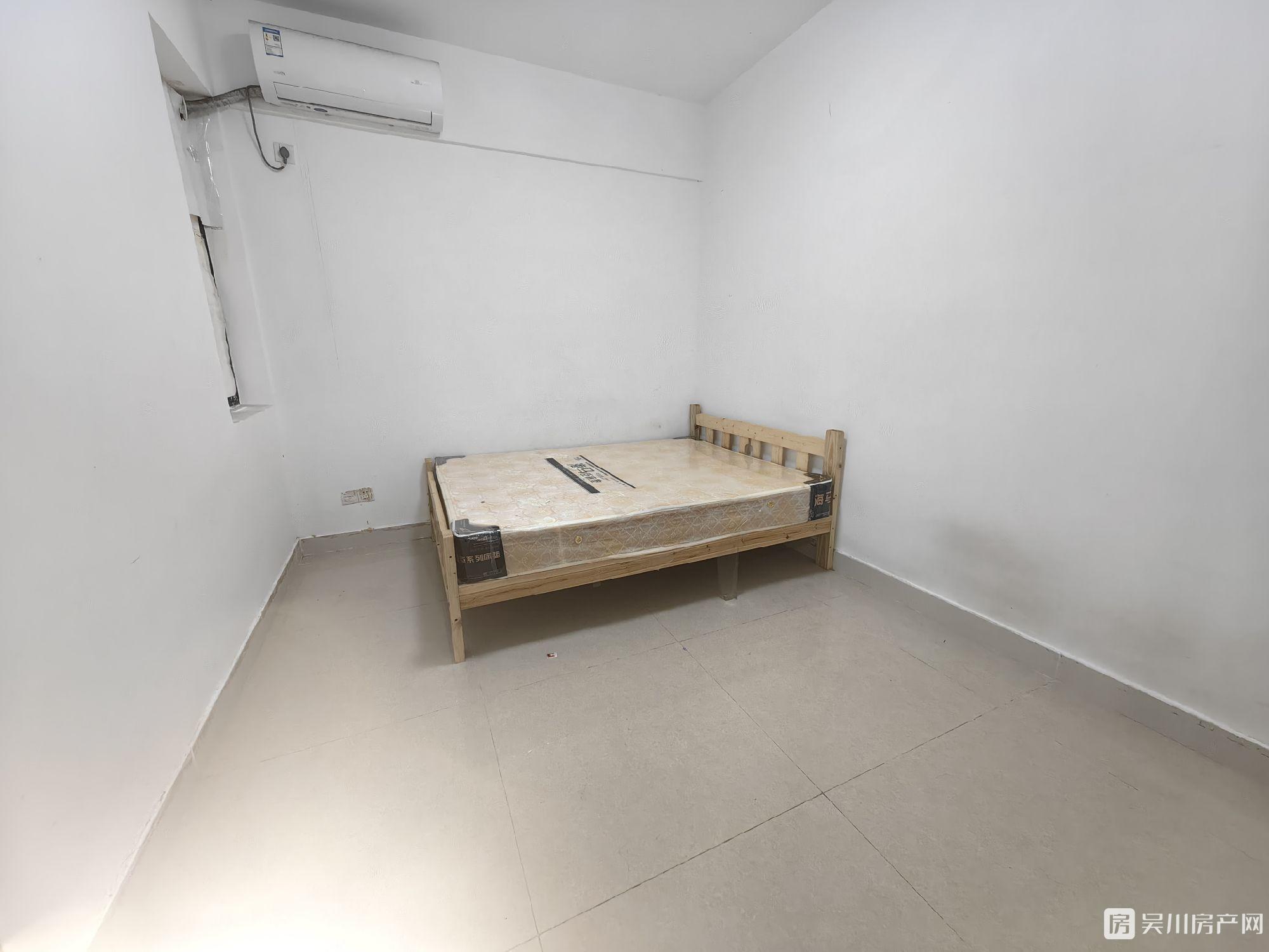 出租教師村2室1廳1衛(wèi)68平米850元/月住宅