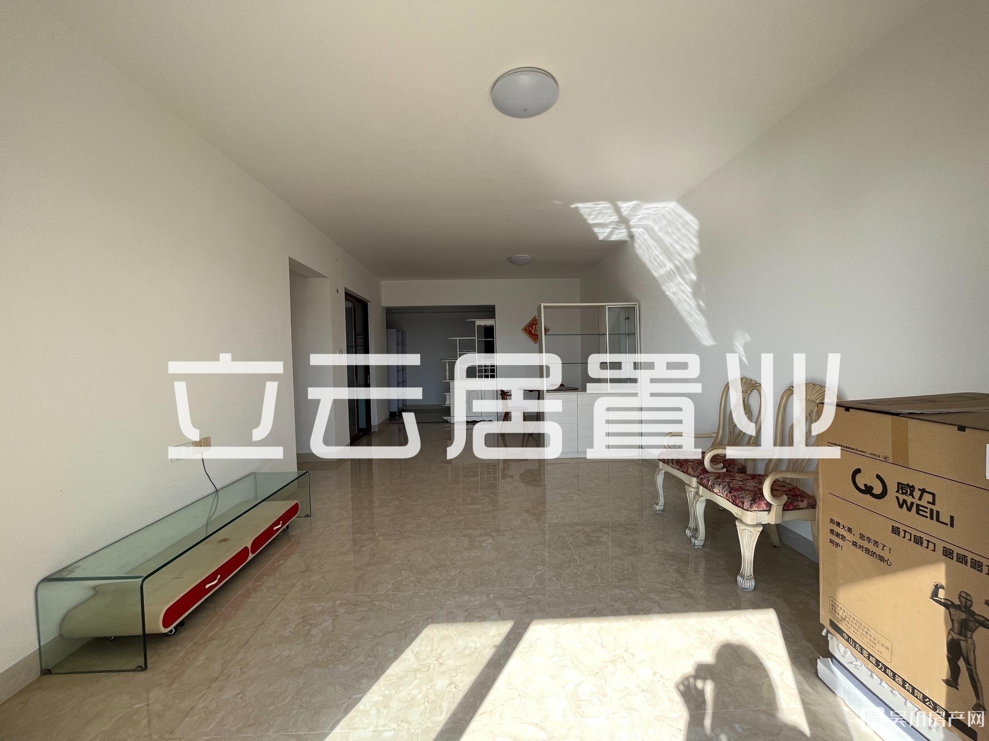 出售吳川第一城4室2廳2衛(wèi)123平米55.8萬(wàn)住宅