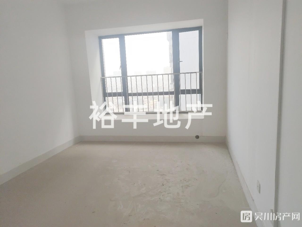 東江明苑 簡(jiǎn)裝3室96平米25萬(wàn)
