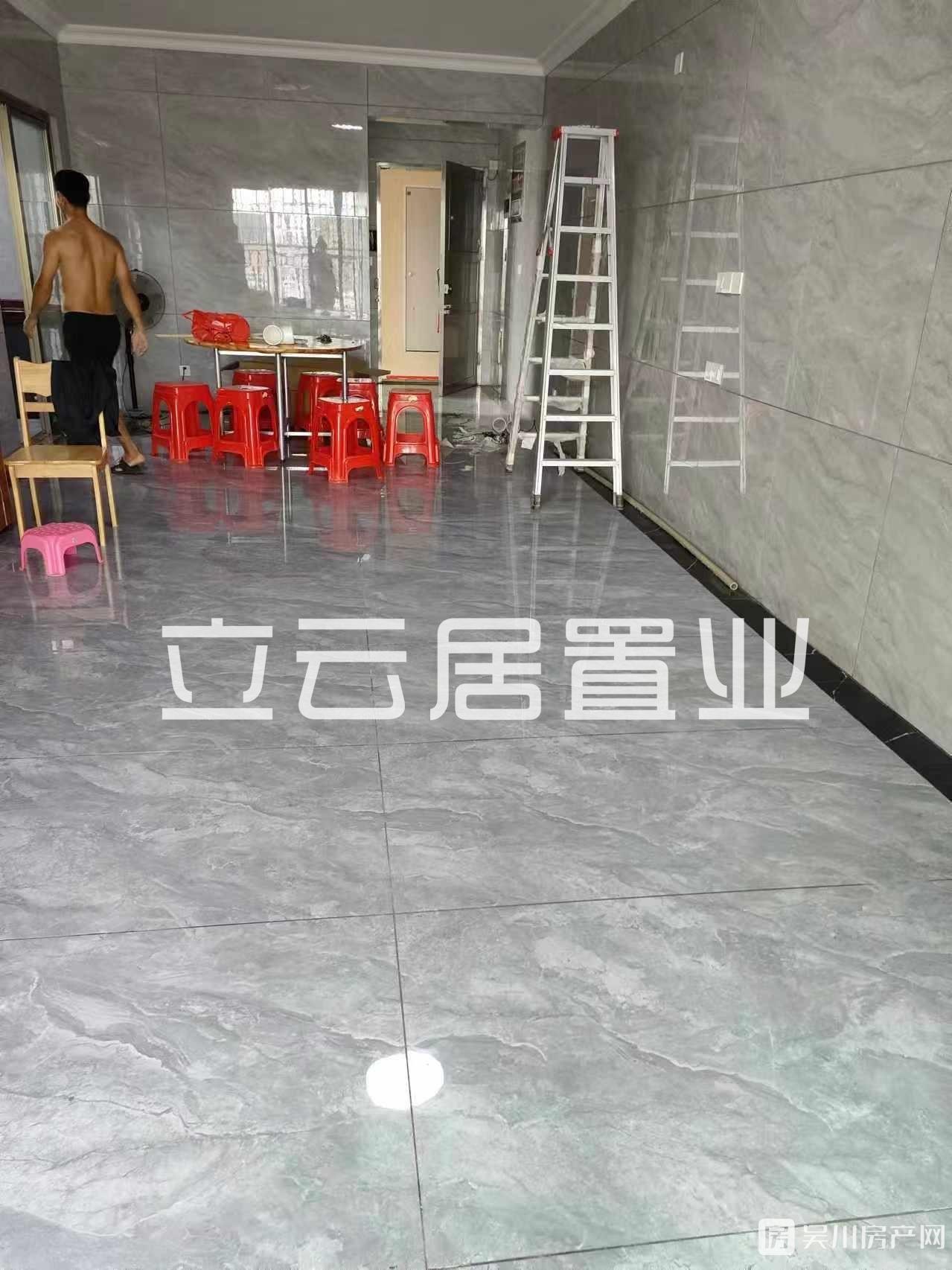 出租無敵海景房海景苑5室2廳2衛(wèi)145平米1800元/月住宅