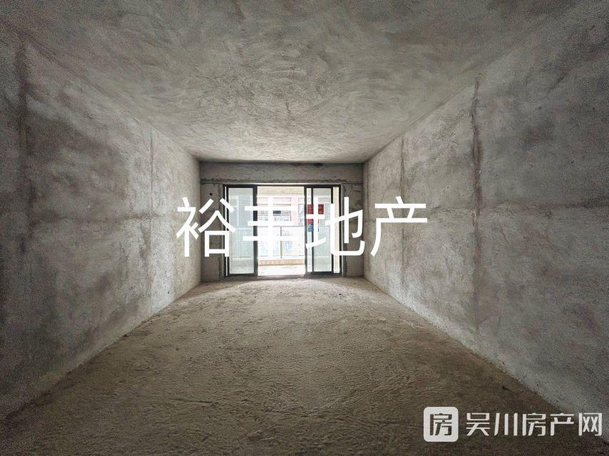 出售匯景藍(lán)灣4室2廳2衛(wèi)129平米55.3萬住宅