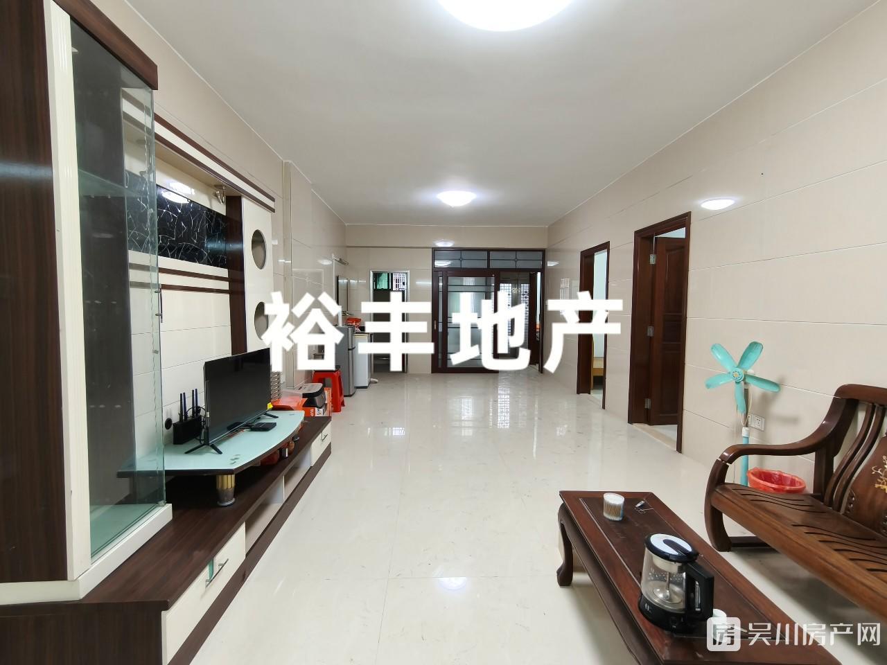 出售金牛小區(qū)3室2廳1衛(wèi)88.38方30萬！