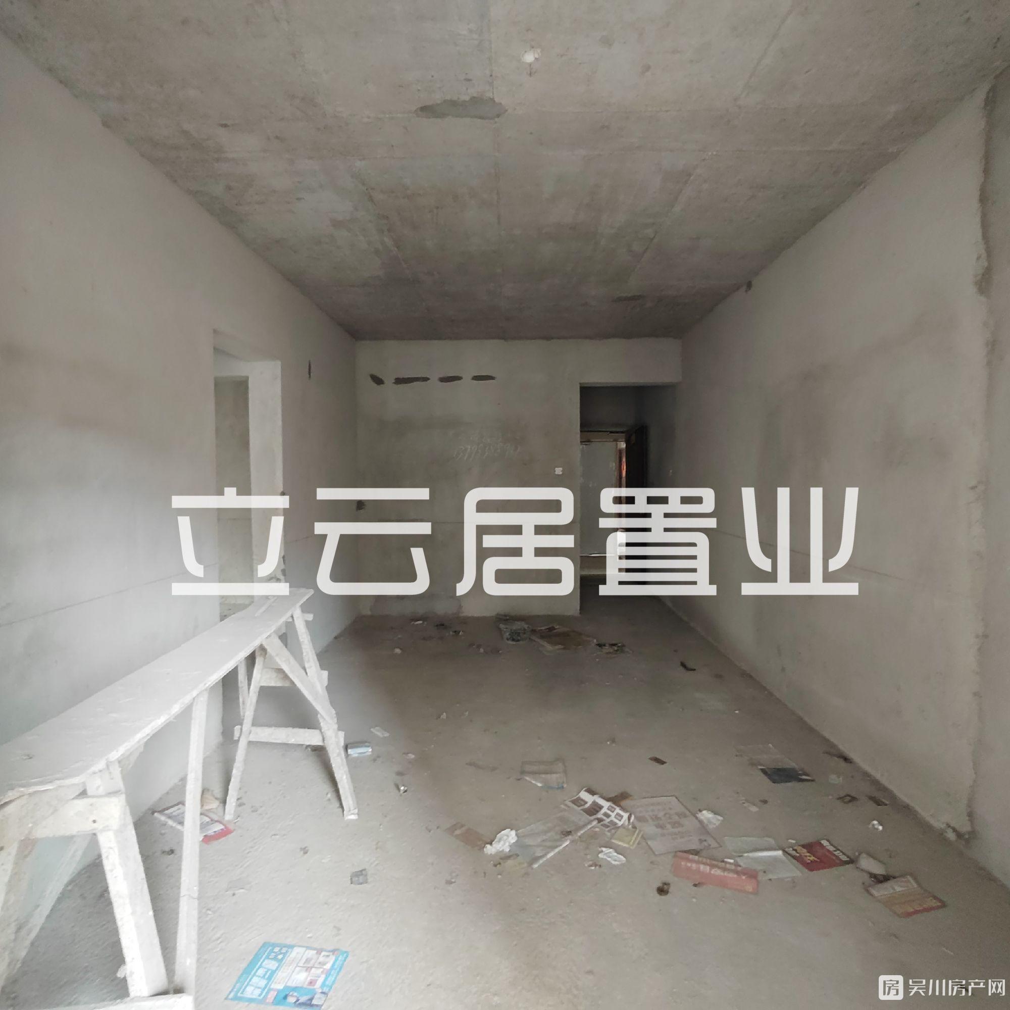 39萬出售海岸 萬和城2室2廳1衛(wèi)75平米住宅