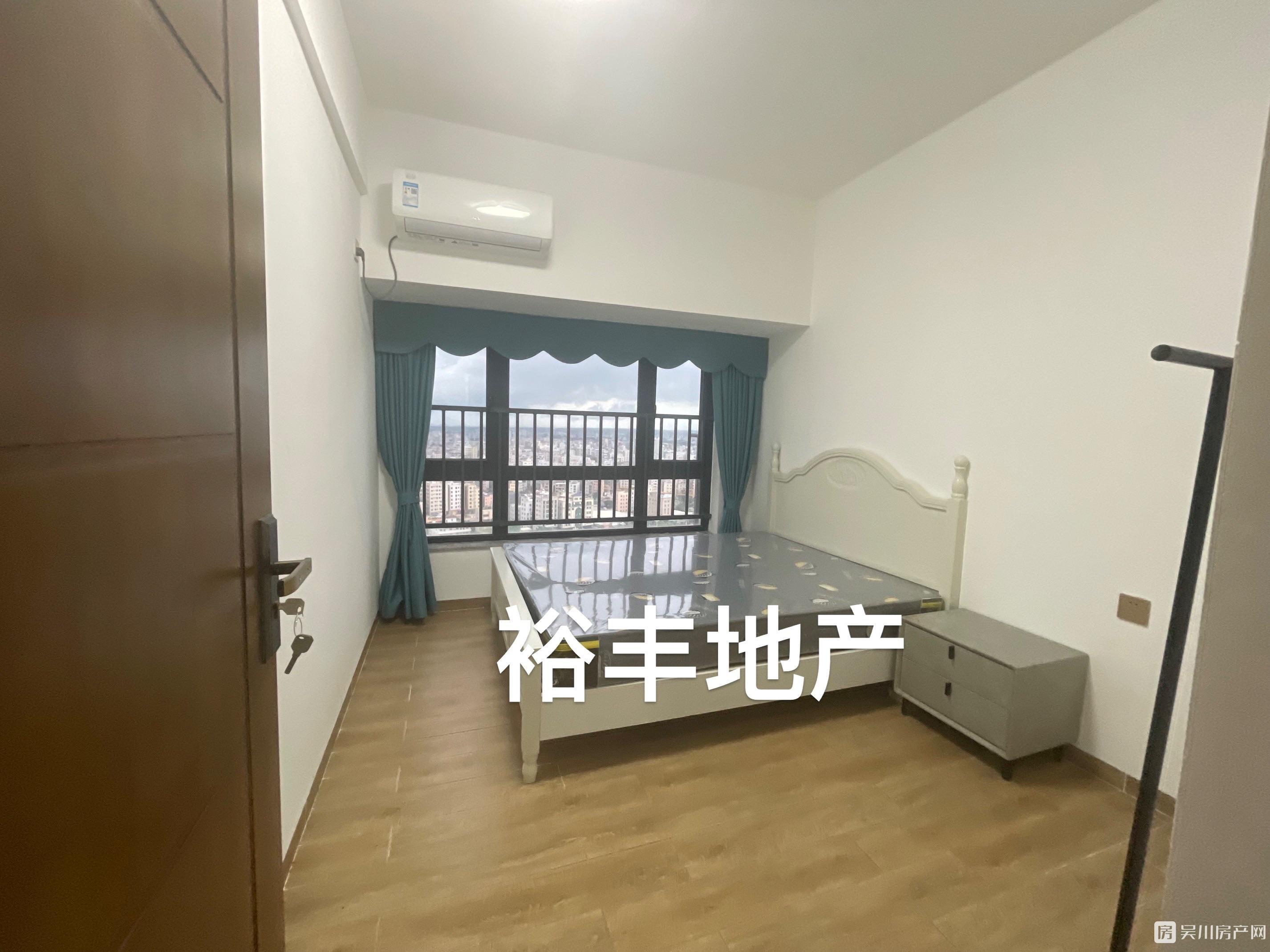 出租壹號公館2室2廳2衛(wèi)86平米1600元/月住宅