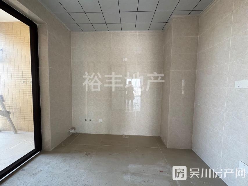 出售恒基 嘉園4室2廳2衛(wèi)120.49平米66.3萬住宅