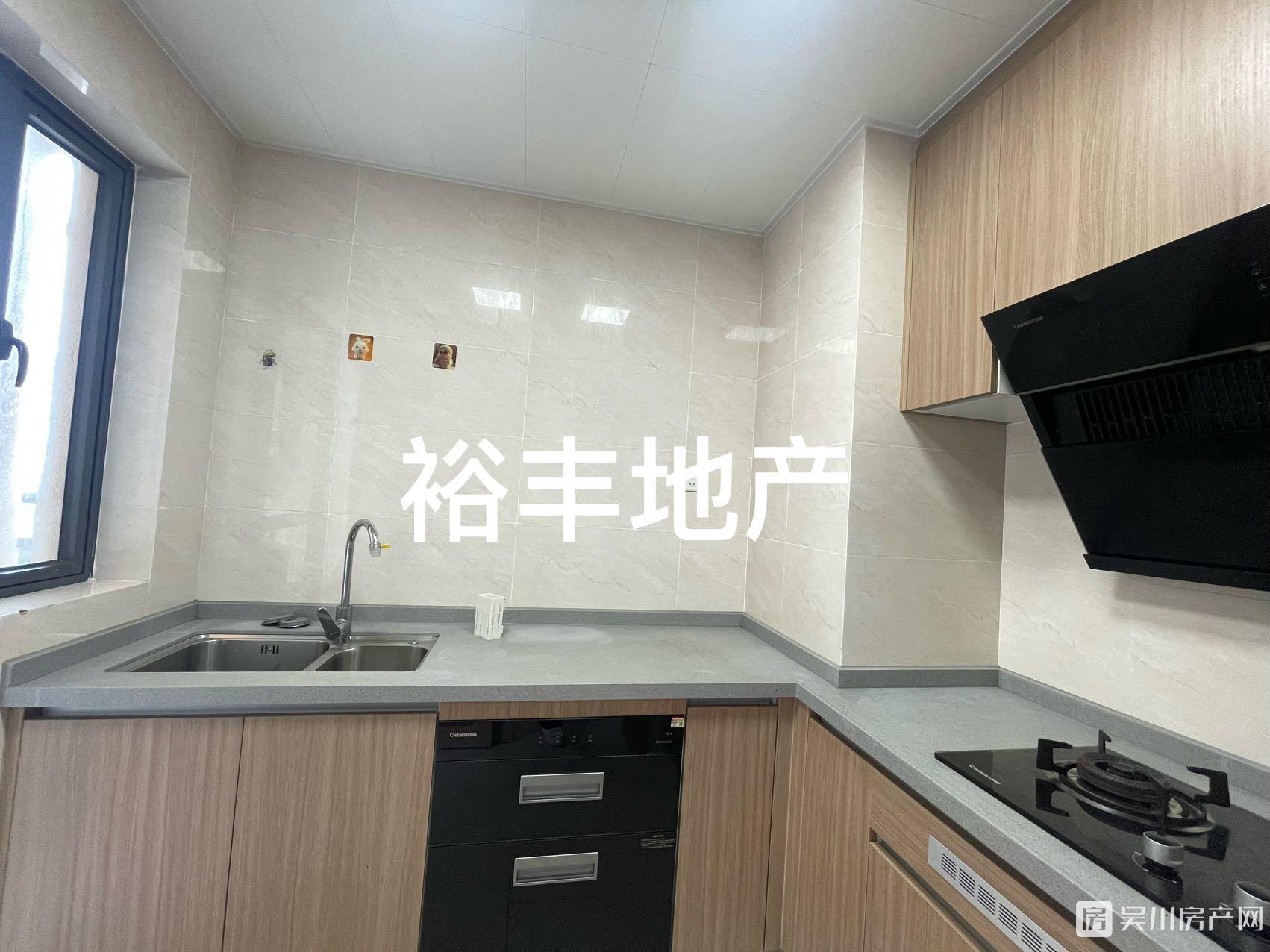 出租敏捷 金玥府4室2廳2衛(wèi)110平米1500元/月住宅