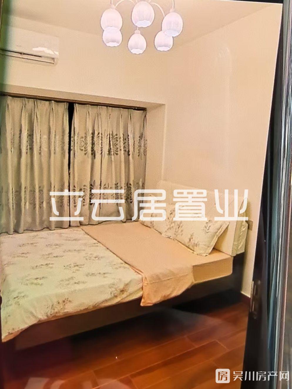 出租金沙 華府4室2廳2衛(wèi)143平米僅需2500元/月住宅