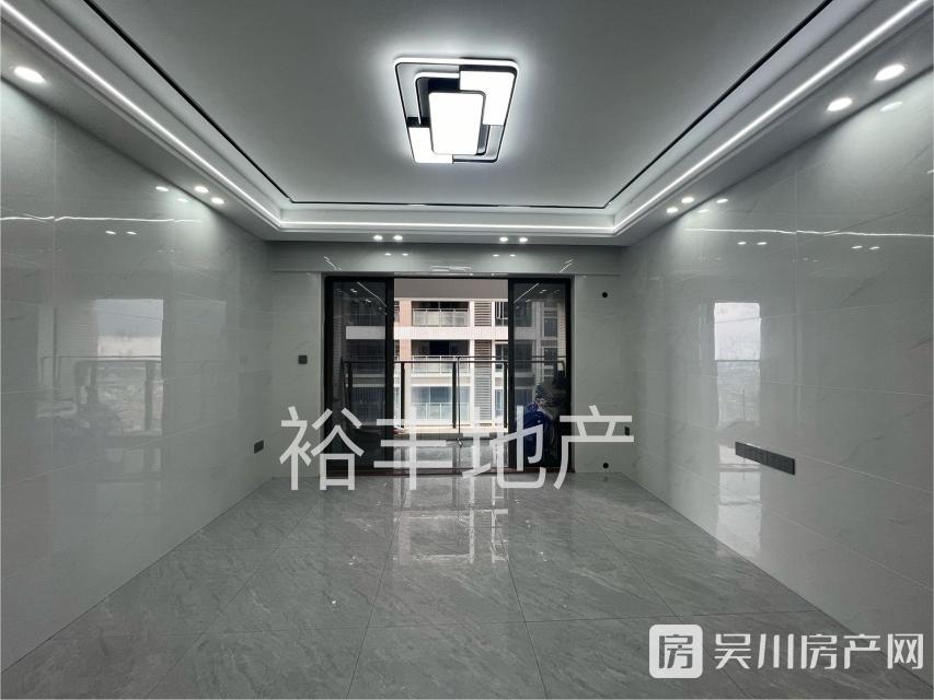 5b2423出售匯景藍(lán)灣4室2廳1衛(wèi)115平米69萬住宅