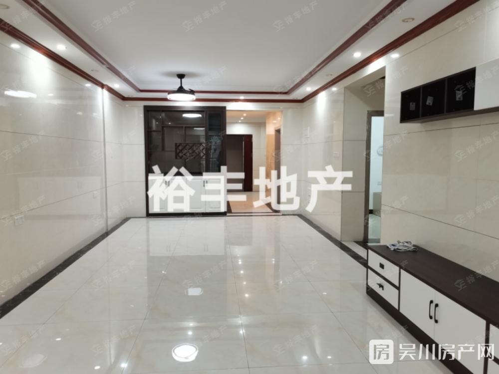 真房实价，出售汇景蓝湾4室2厅1卫115平米58万住宅