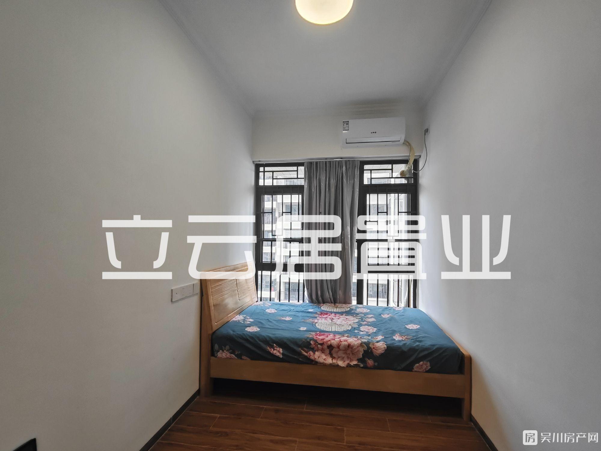 出租建興花園3室2廳家私家電齊全拎包入住僅租1800元/月住宅