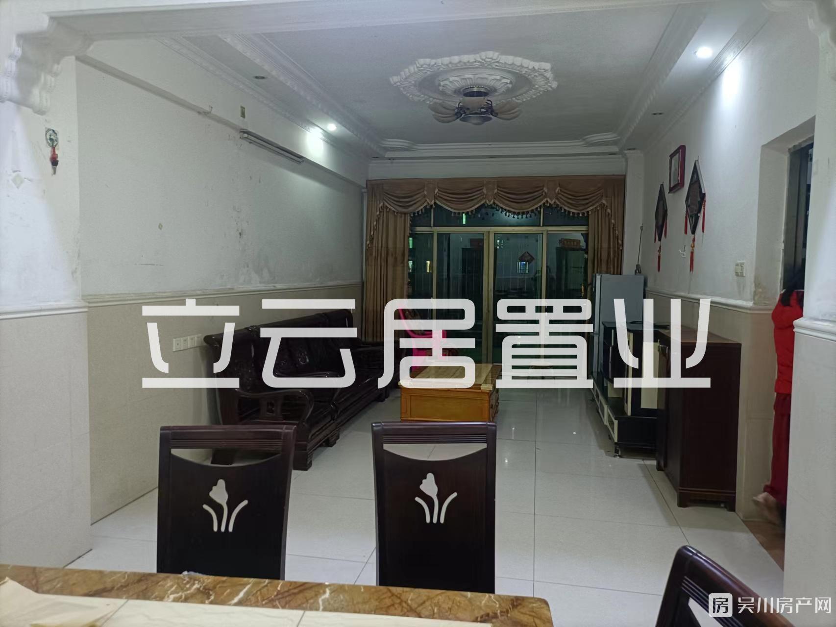 出售城東花園3房，證件齊全，可入讀城建小學