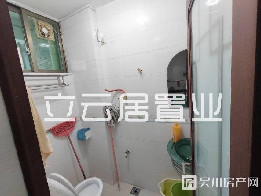 出租金牛一期附近3室2廳?梯底層87平僅需800元/月住宅