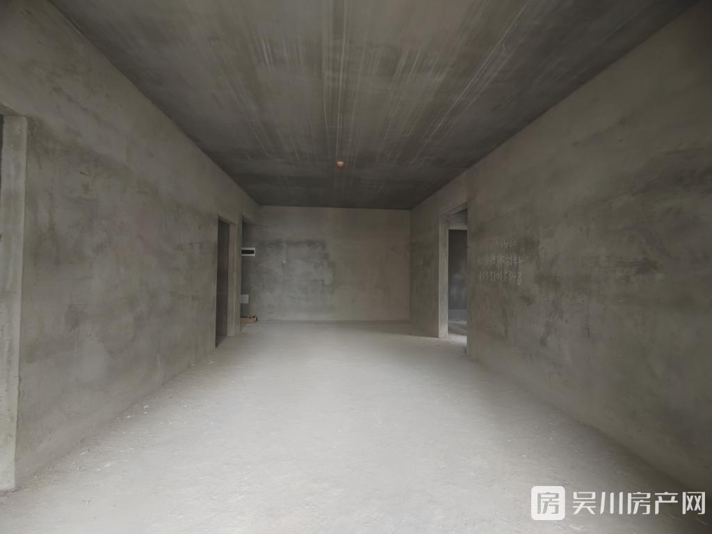 46萬(wàn)出售海逸半島飛機(jī)戶型3房2衛(wèi)