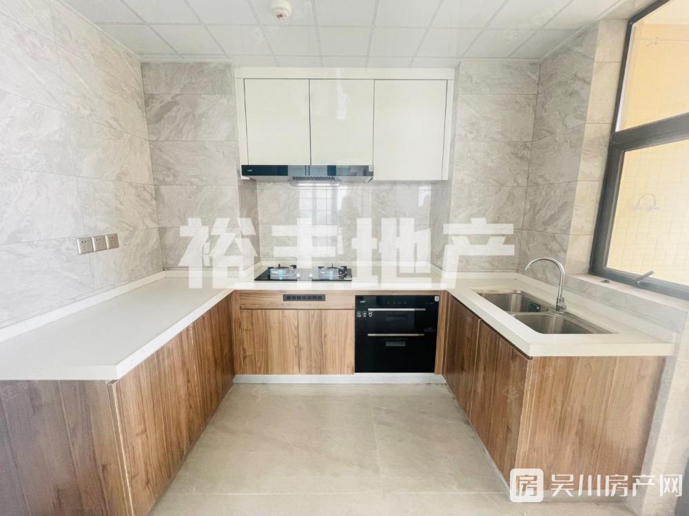 出售裕達豪庭3室2廳2衛(wèi)110平米98萬住宅