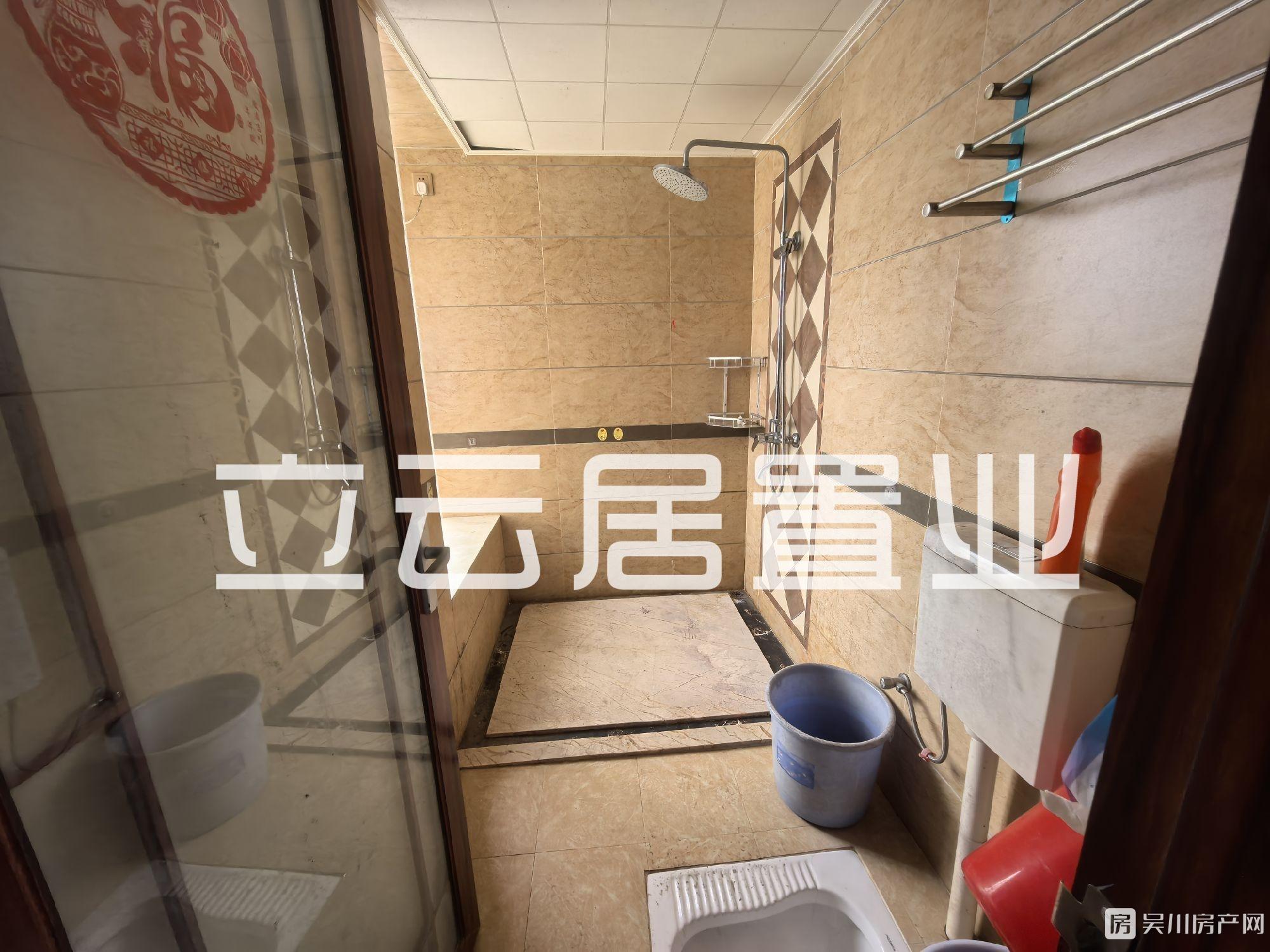 出租帝景居3室2廳1衛(wèi)94平米1300元/月住宅