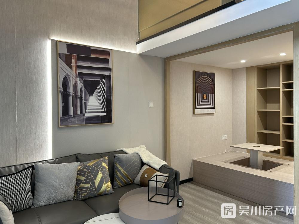 出售壹號(hào)公館1室1廳1衛(wèi)52平米35萬(wàn)住宅