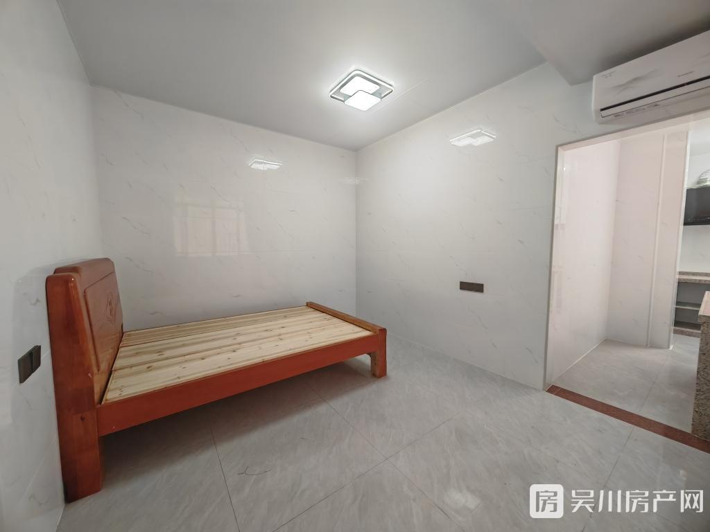 550元出租清源市場(chǎng)附近電梯單間