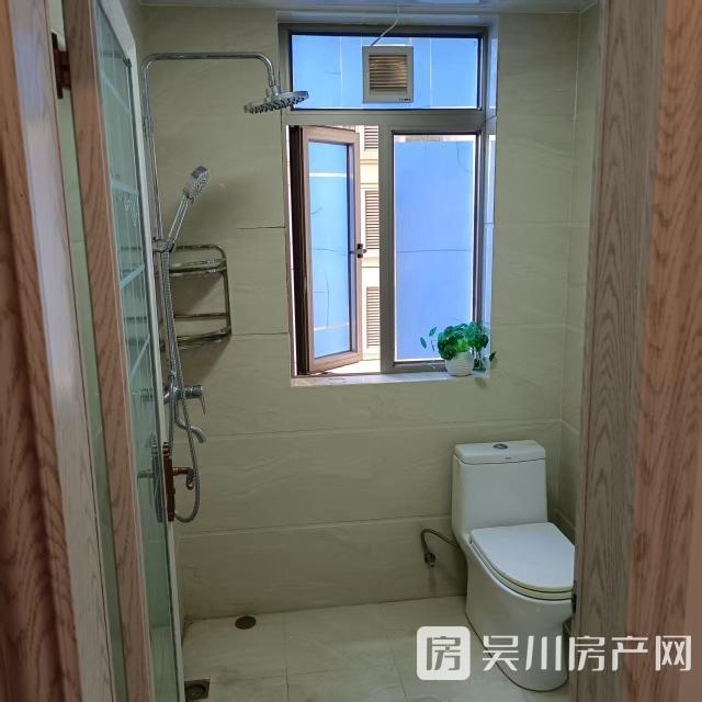 出租威雅 沿江半島2室2廳1衛(wèi)91.79平米1300元/月住宅