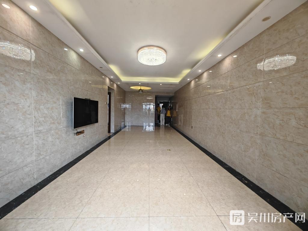 49.8萬出售萬和城南向精裝3房