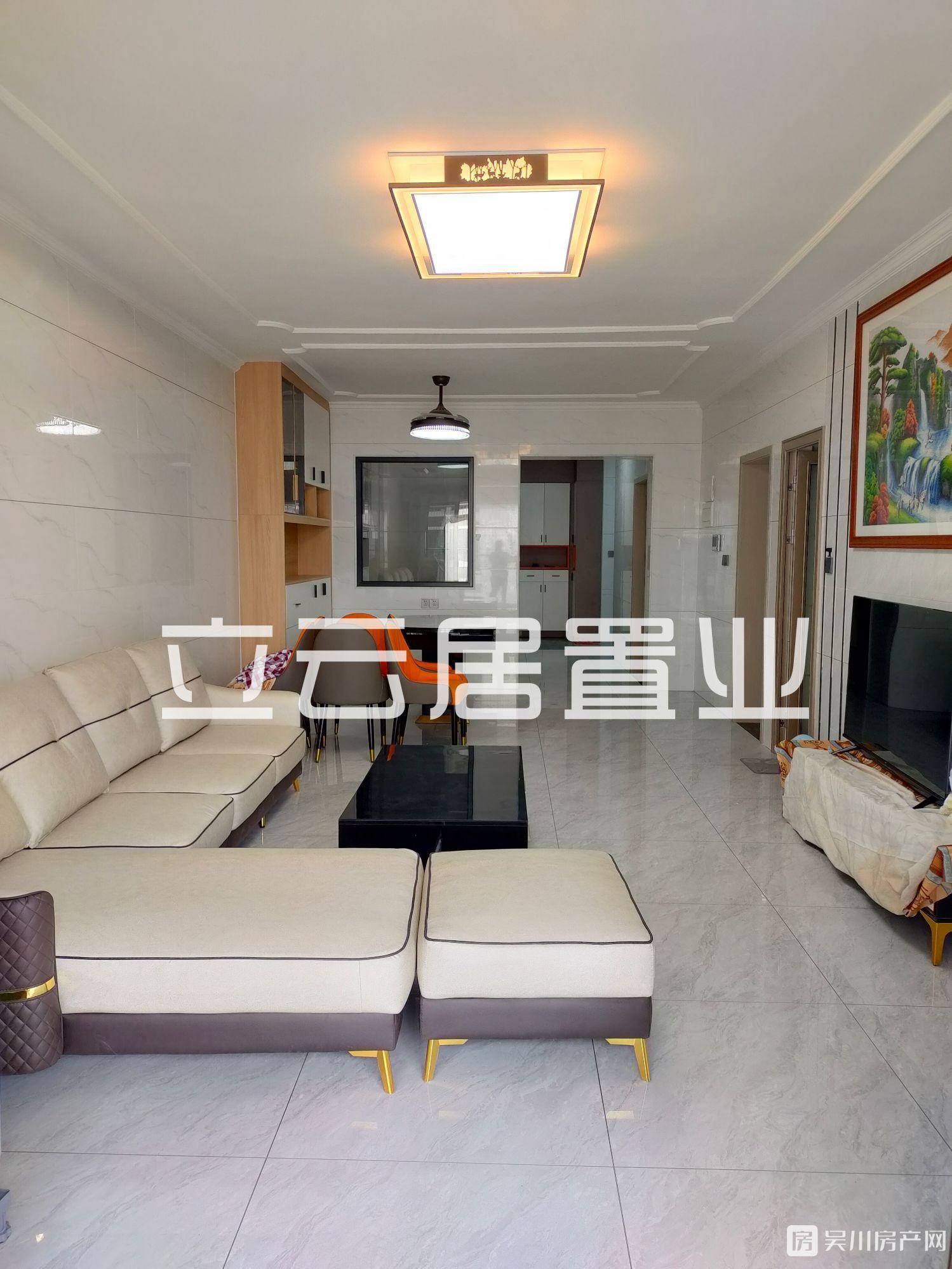 出租匯景藍(lán)灣4室2廳1衛(wèi)115平米1700元/月住宅