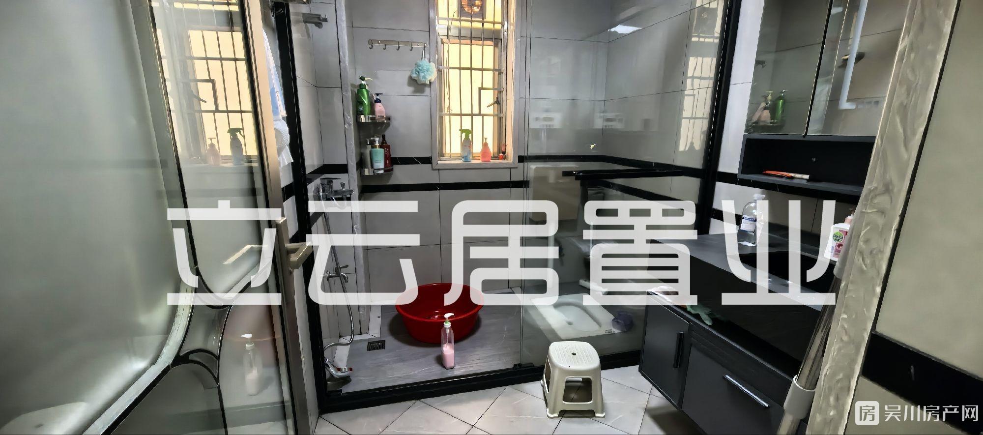 出售金牛二期-和悅居4室2廳2衛(wèi)141平米75萬住宅