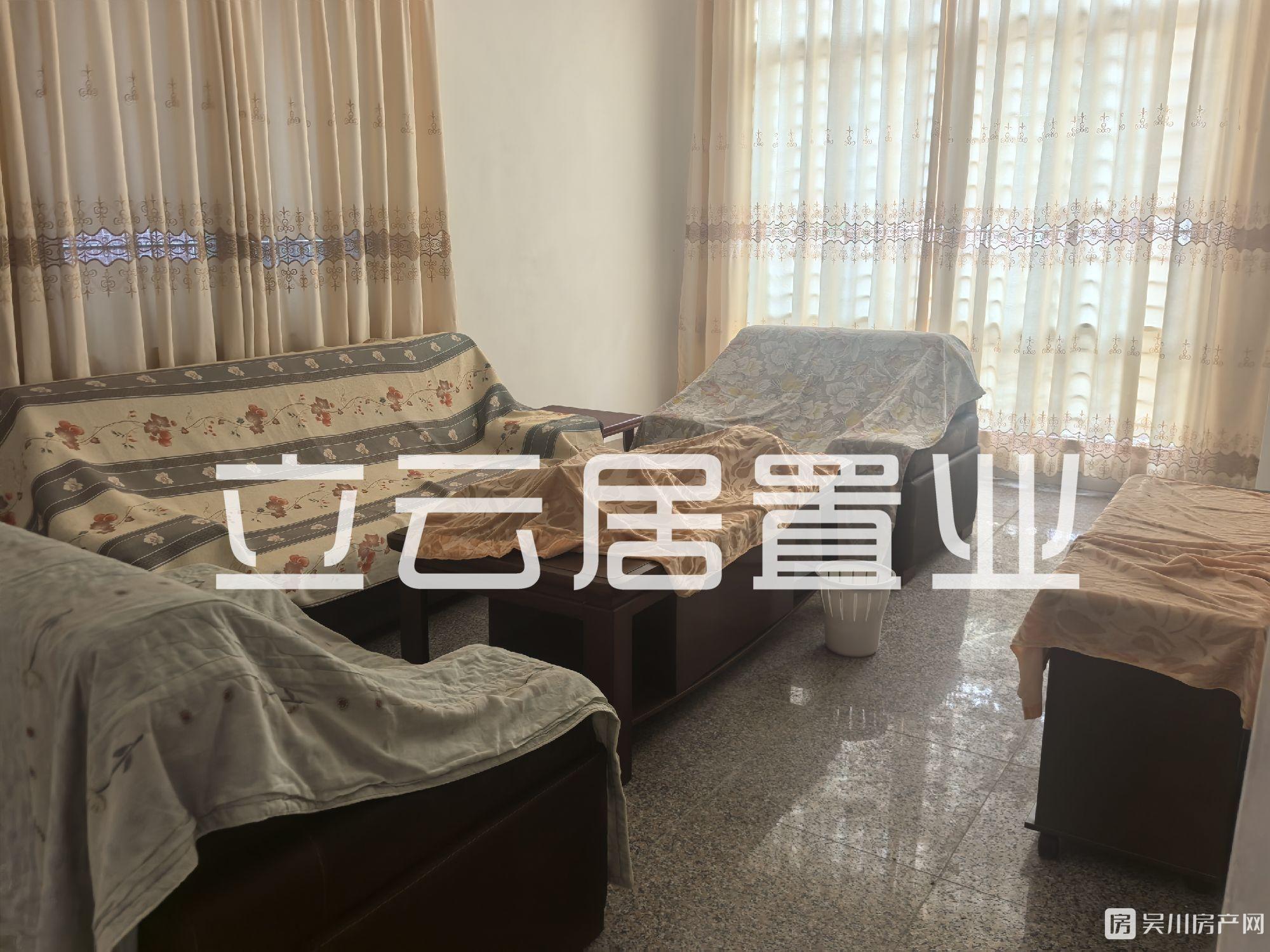 筍到燝廣沿路附近4層私人屋占地75平米建筑面積361平僅售165萬拼手速