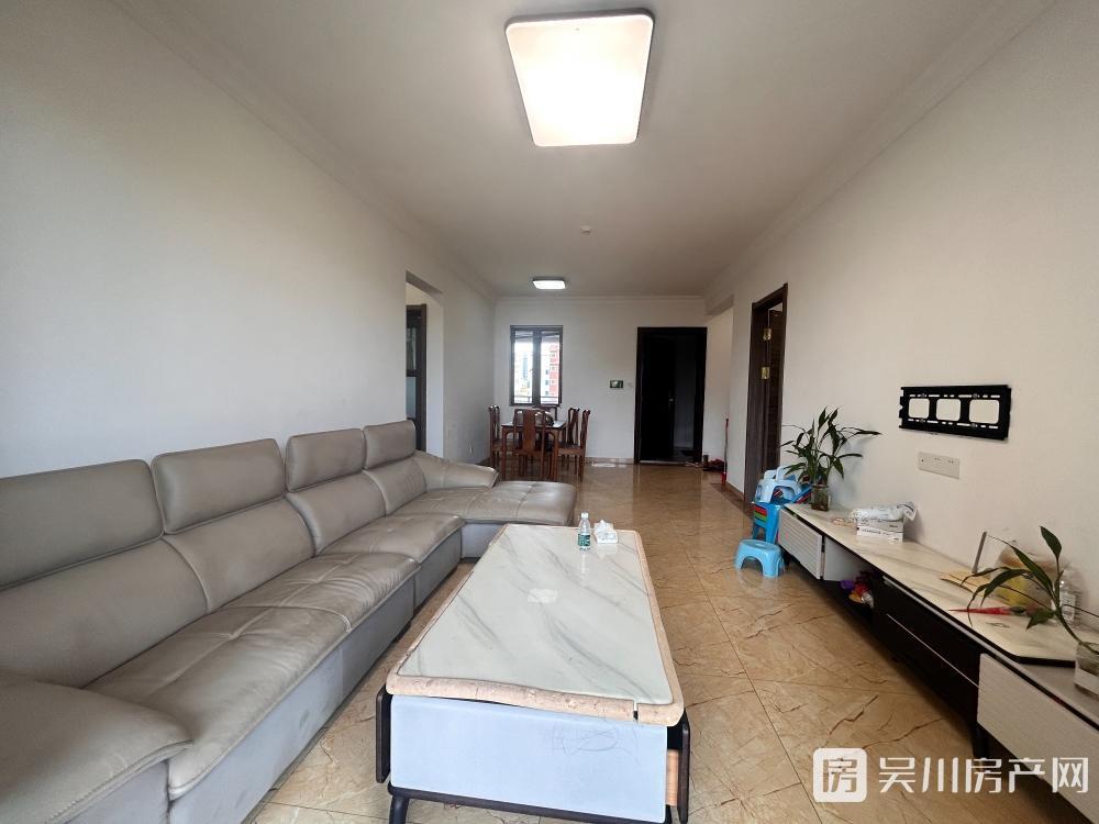 出租吳川碧桂園家私家電齊全，可拎包入住3室2廳2衛(wèi)123平米1500元/月住宅