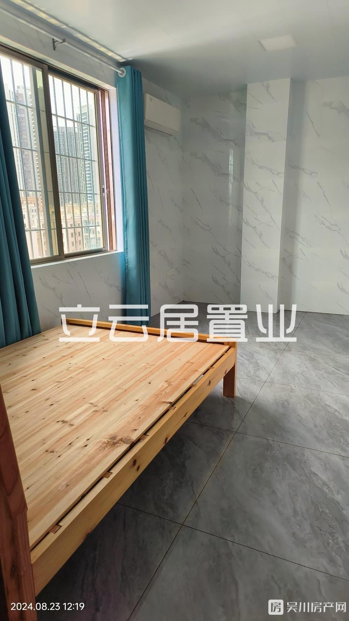 全新出租清源村私人屋電梯2室1廳1衛(wèi)70平米900元/月住宅