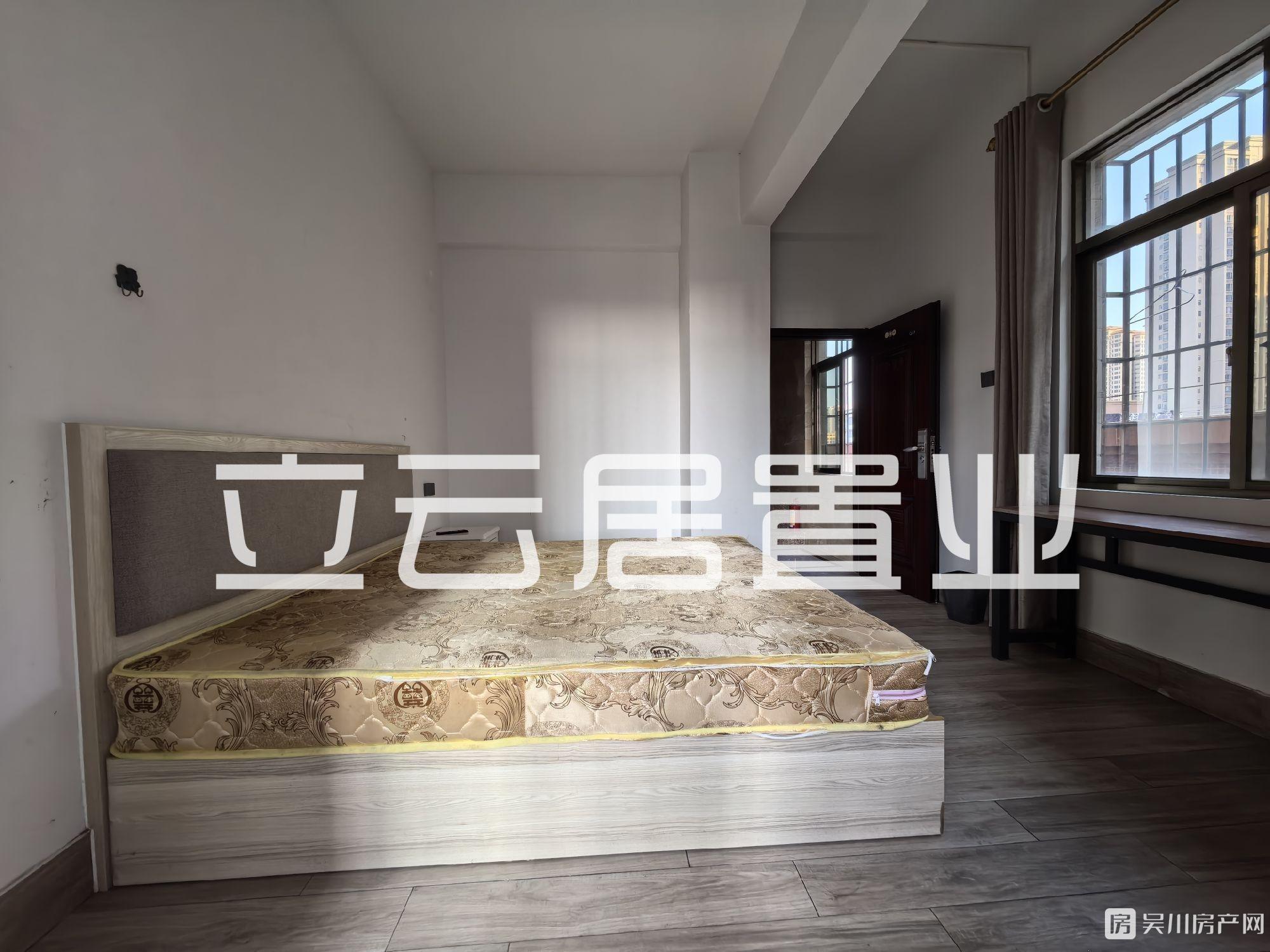 出租萬和城附近1室1衛(wèi)1陽僅租650元/月住宅