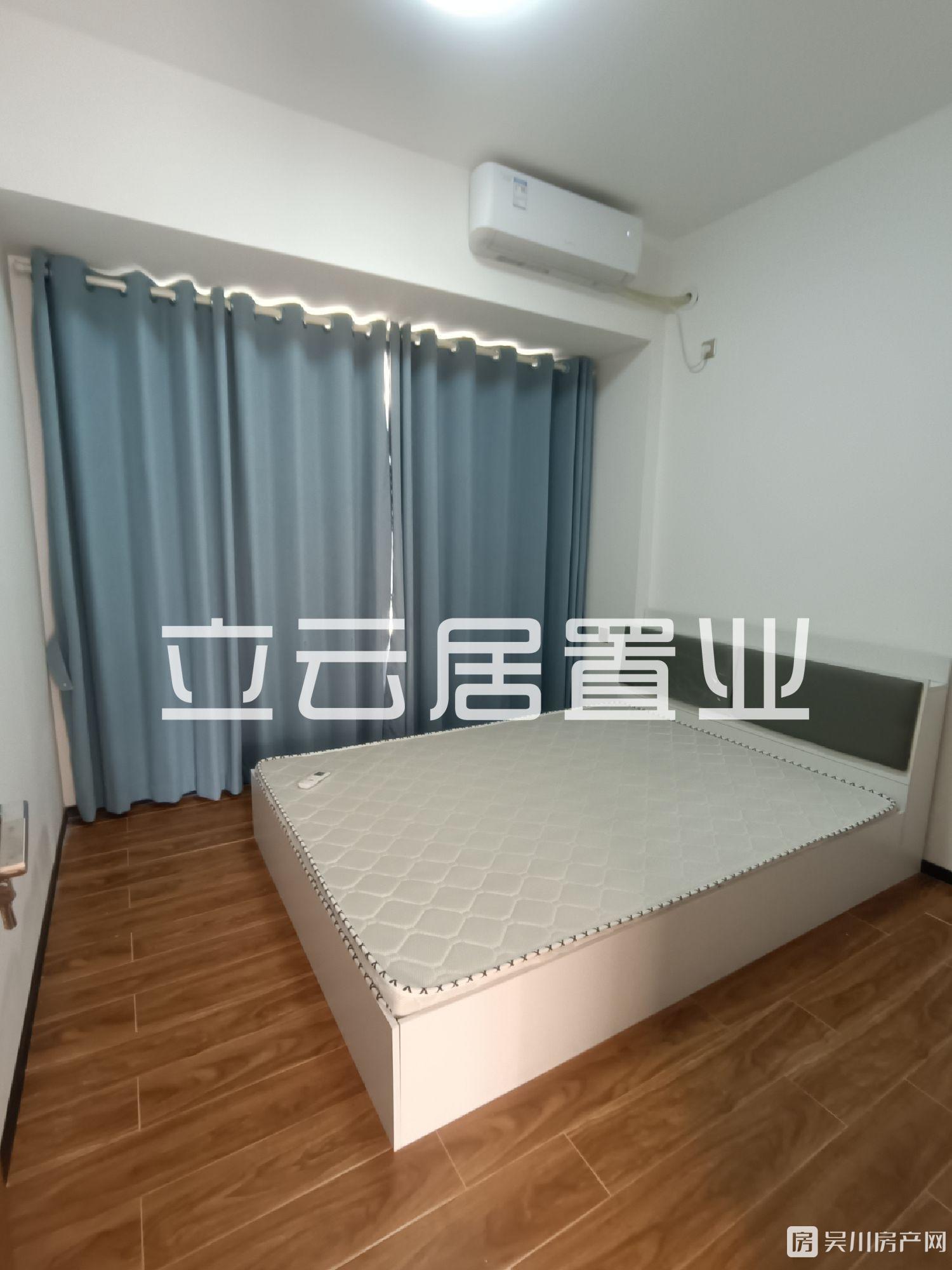 出租裕達豪庭4室2廳2衛(wèi)110平米2100元/家私家電齊全的