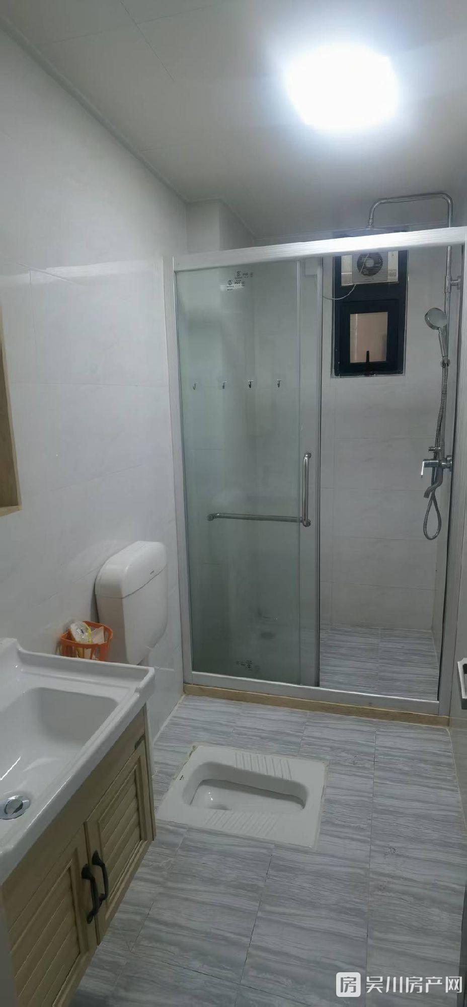 出租海廣 沿江壹號(hào)4室2廳2衛(wèi)101平米1200元/月住宅